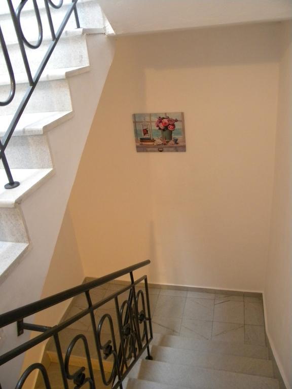 Guest House Maggy Sozopol Bagian luar foto