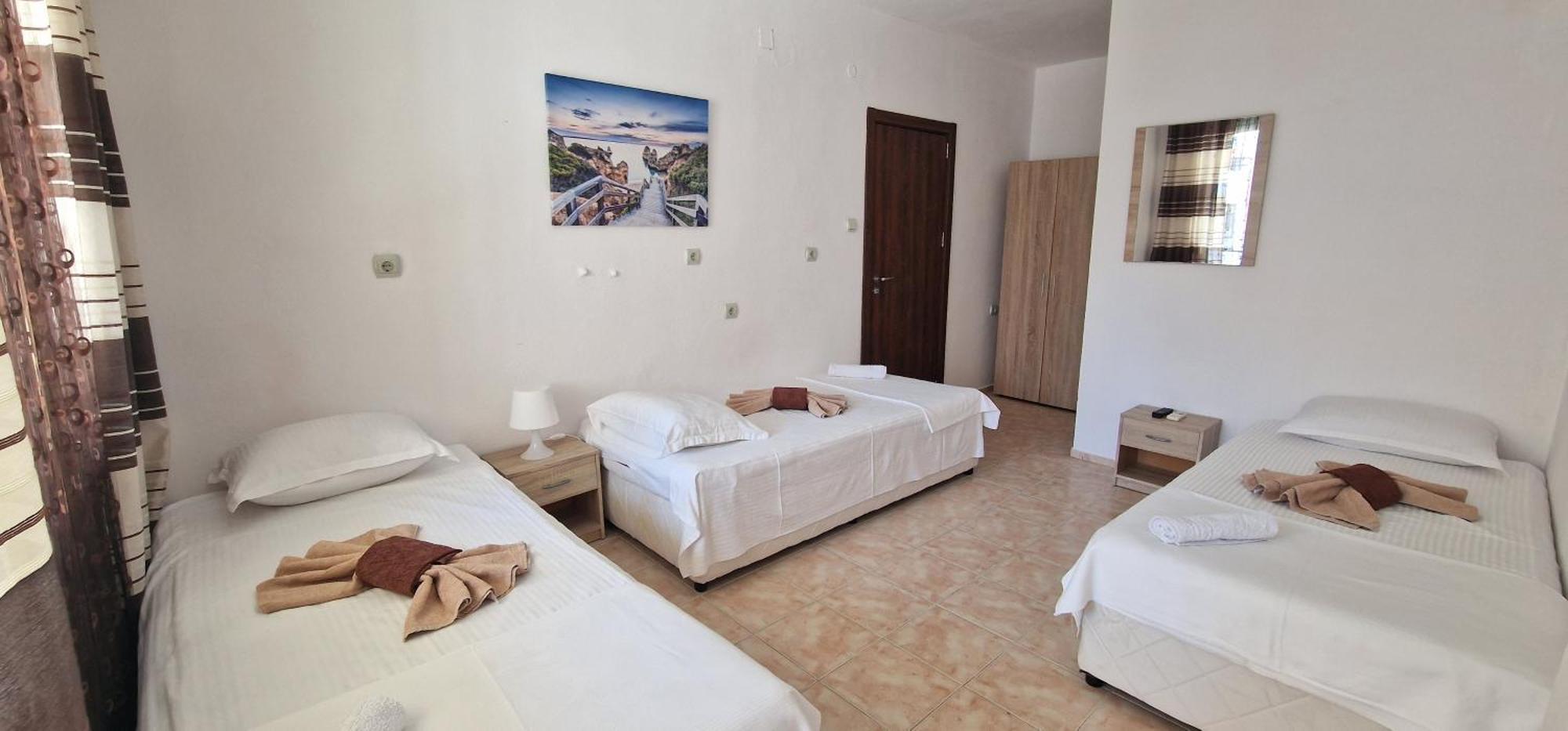 Guest House Maggy Sozopol Bagian luar foto