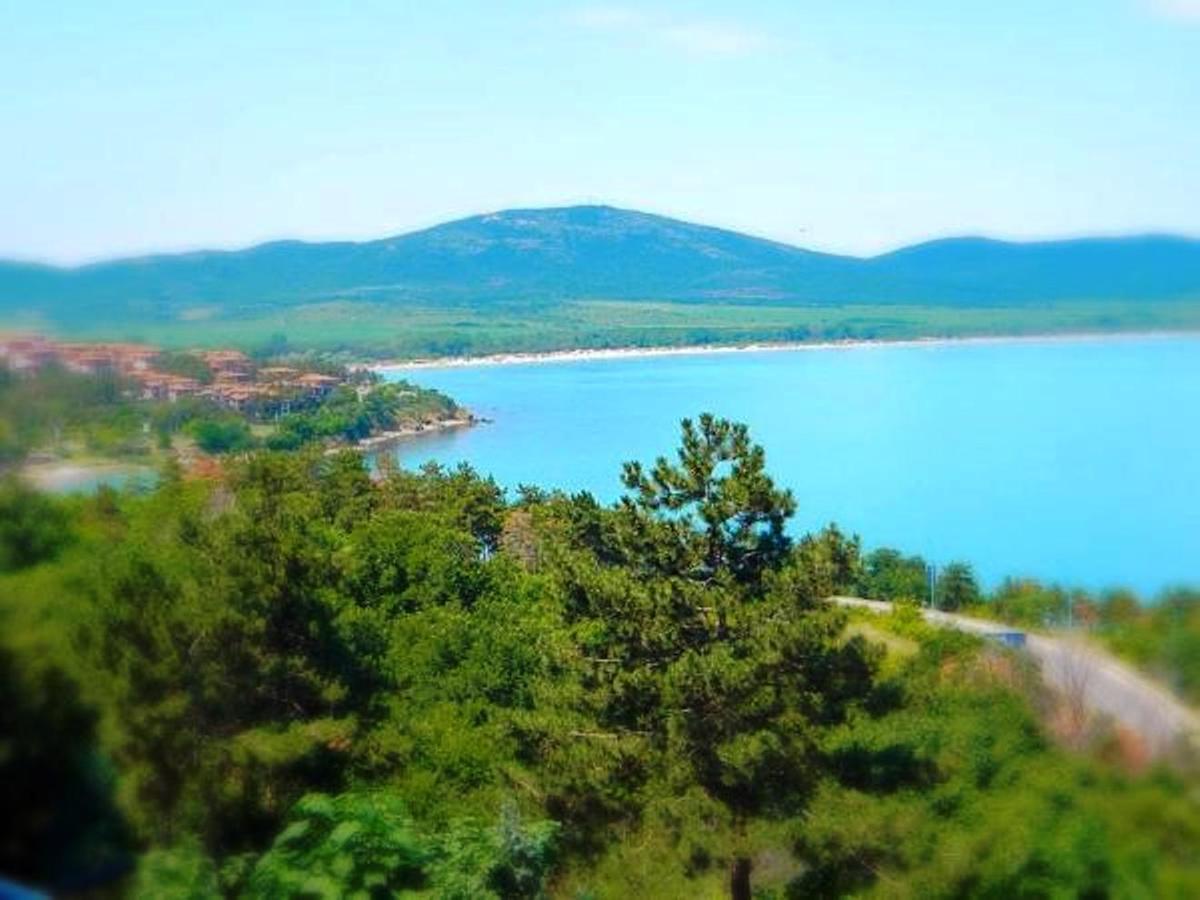 Guest House Maggy Sozopol Bagian luar foto