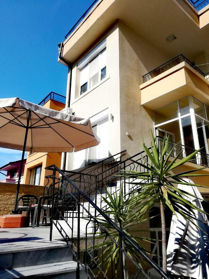 Guest House Maggy Sozopol Bagian luar foto
